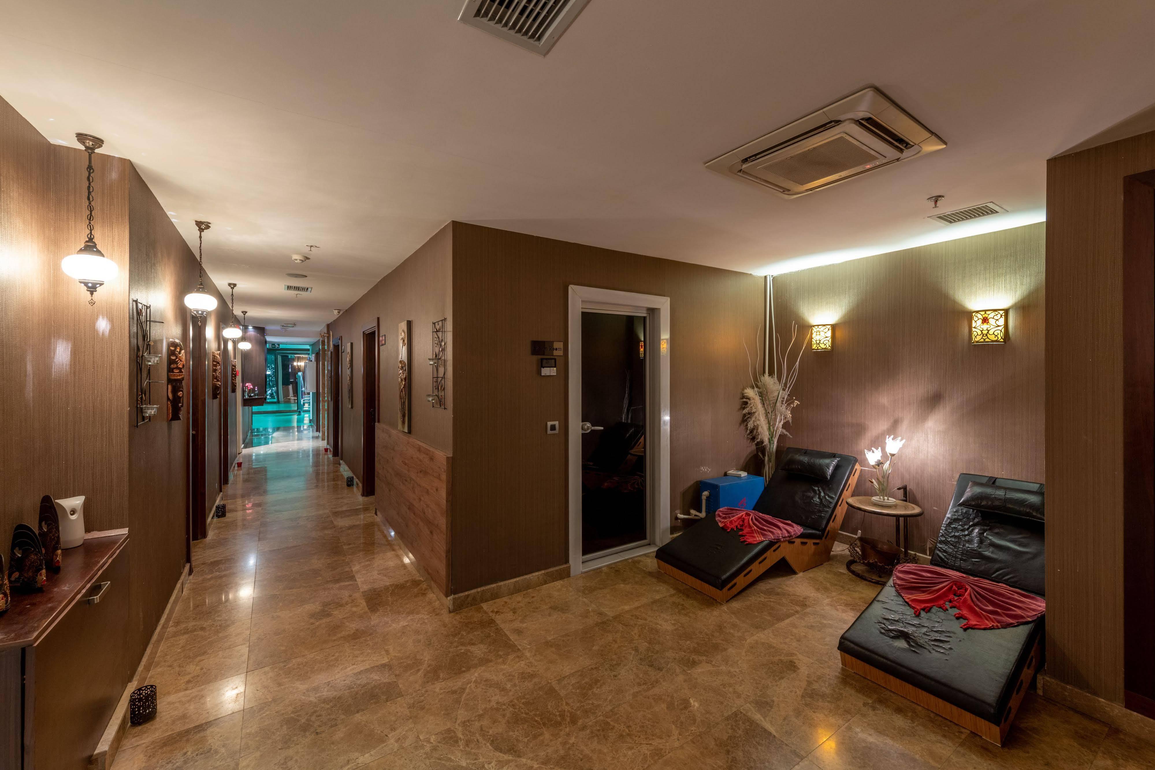 Nova Plaza Boutique Hotel&spa Hotel 4*